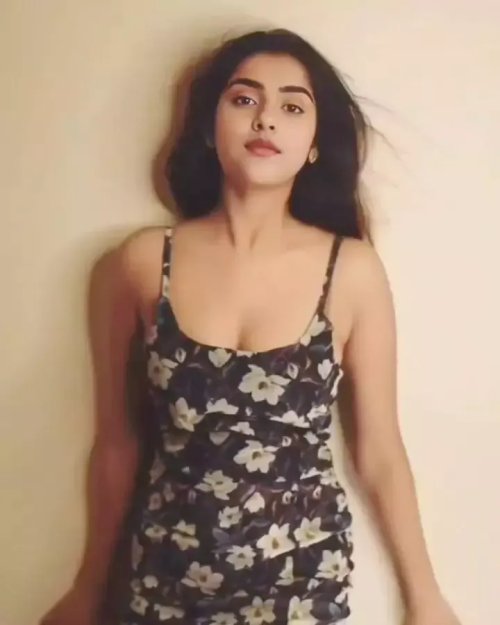 Independent Call Girls in Allahabad: The Corporate Elite