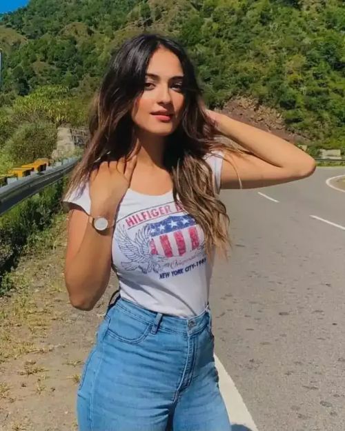 Elite Gorakhpur Companion Agency – Vetted Independent Girls & Luxury Models