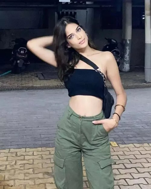 Alluring Lucknow College Girl – Fresh Faces & Genuine Cash on Delivery
